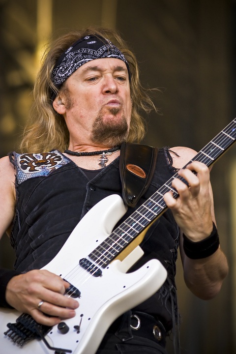 Adrian Smith Net Worth