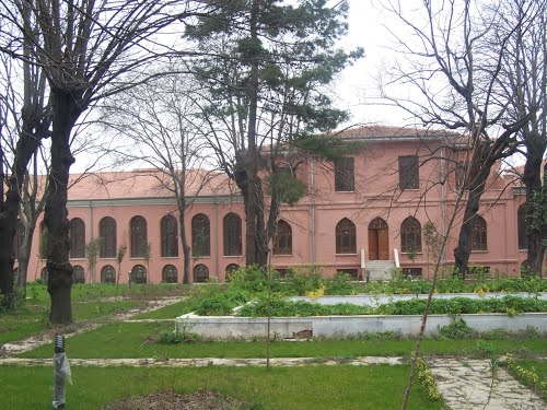 Bezmialem Vakif Universitesi 485972 Uludag Sozluk Galeri