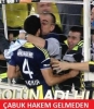 bekir irtegünün taraftarla dudak dudağa öpüşmesi / #358740